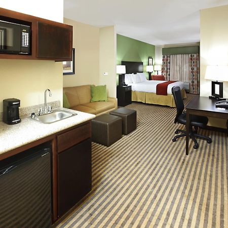 Holiday Inn Express & Suites Maumelle By Ihg Ngoại thất bức ảnh