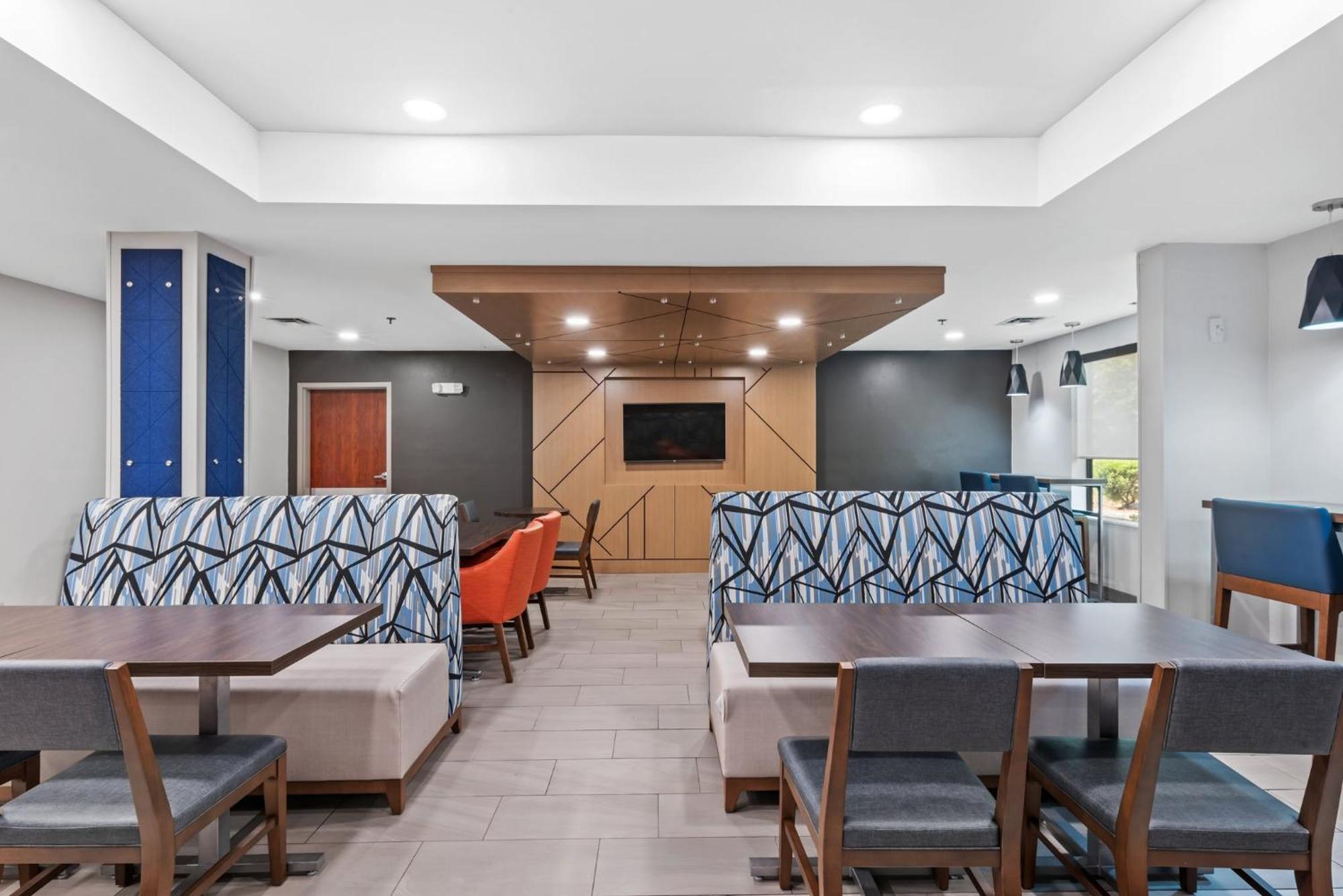 Holiday Inn Express & Suites Maumelle By Ihg Ngoại thất bức ảnh