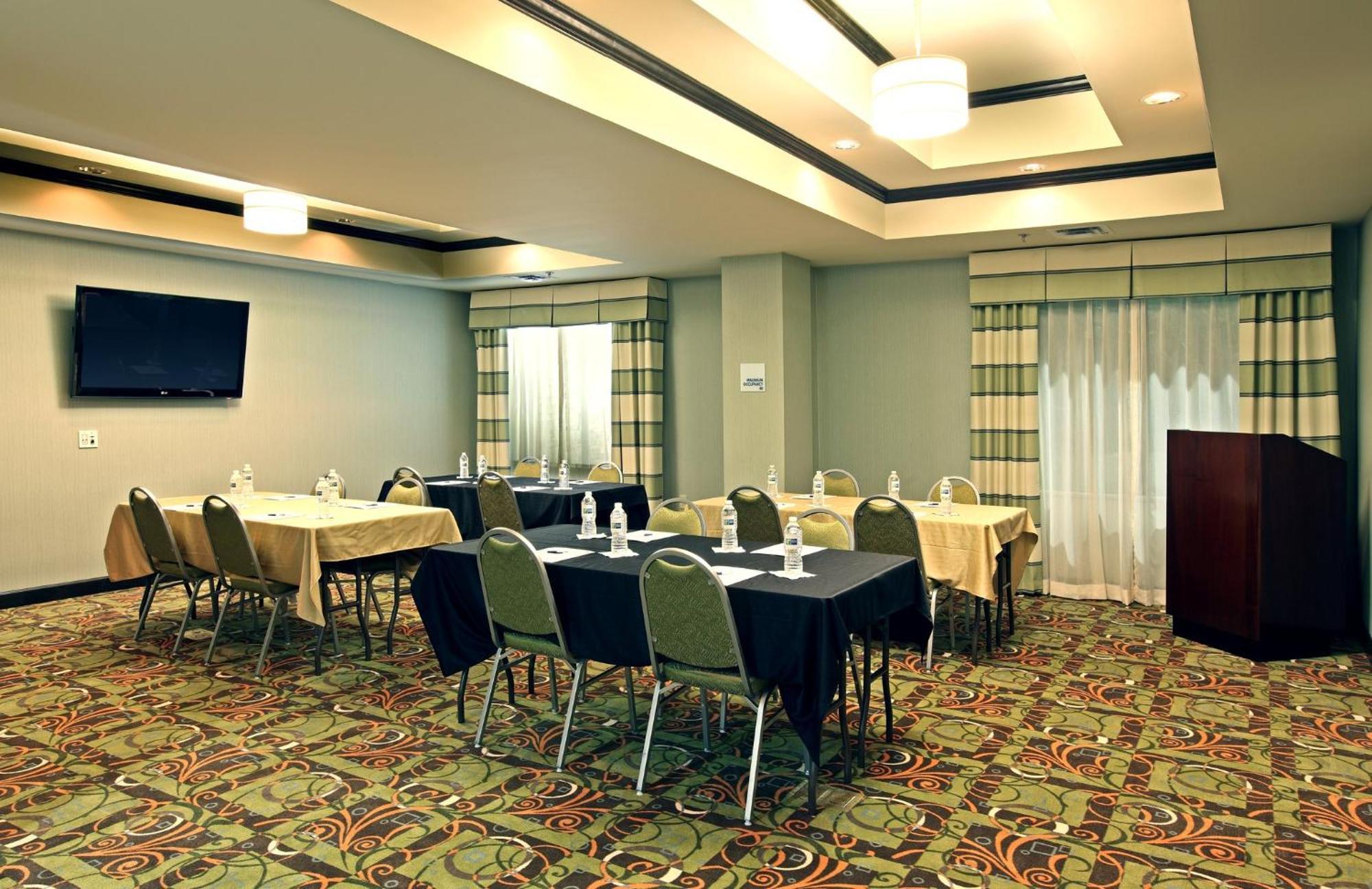 Holiday Inn Express & Suites Maumelle By Ihg Ngoại thất bức ảnh