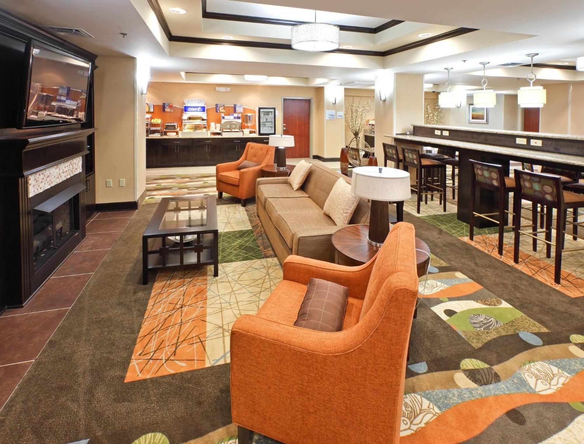 Holiday Inn Express & Suites Maumelle By Ihg Ngoại thất bức ảnh