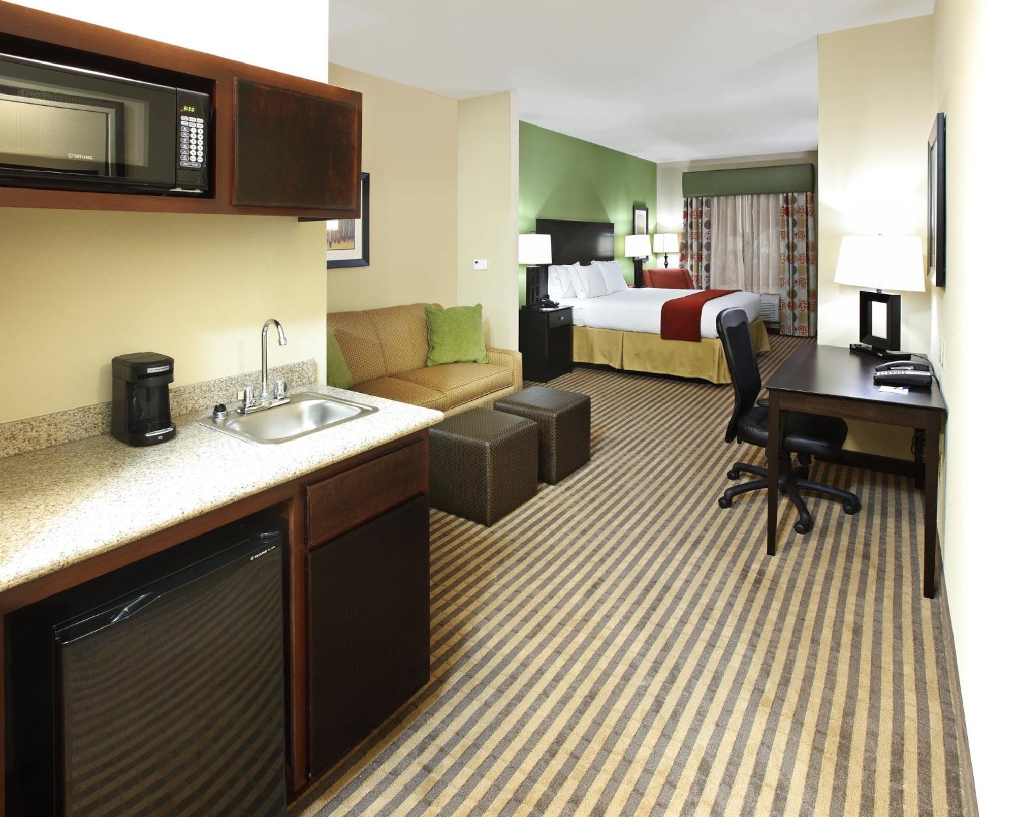 Holiday Inn Express & Suites Maumelle By Ihg Ngoại thất bức ảnh